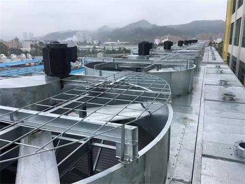 閉式冷卻塔的特點(diǎn)與適用場合(閉式冷卻塔種類)
