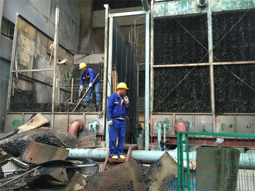 玻璃鋼冷卻塔的風(fēng)扇節(jié)省電力,玻璃鋼冷卻塔風(fēng)機(jī)