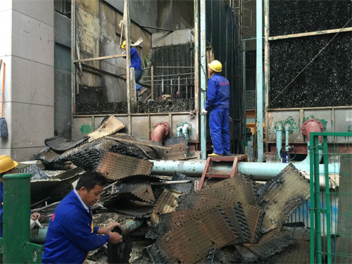 玻璃鋼冷卻塔漂水的處理方法(玻璃鋼冷卻塔水處理)